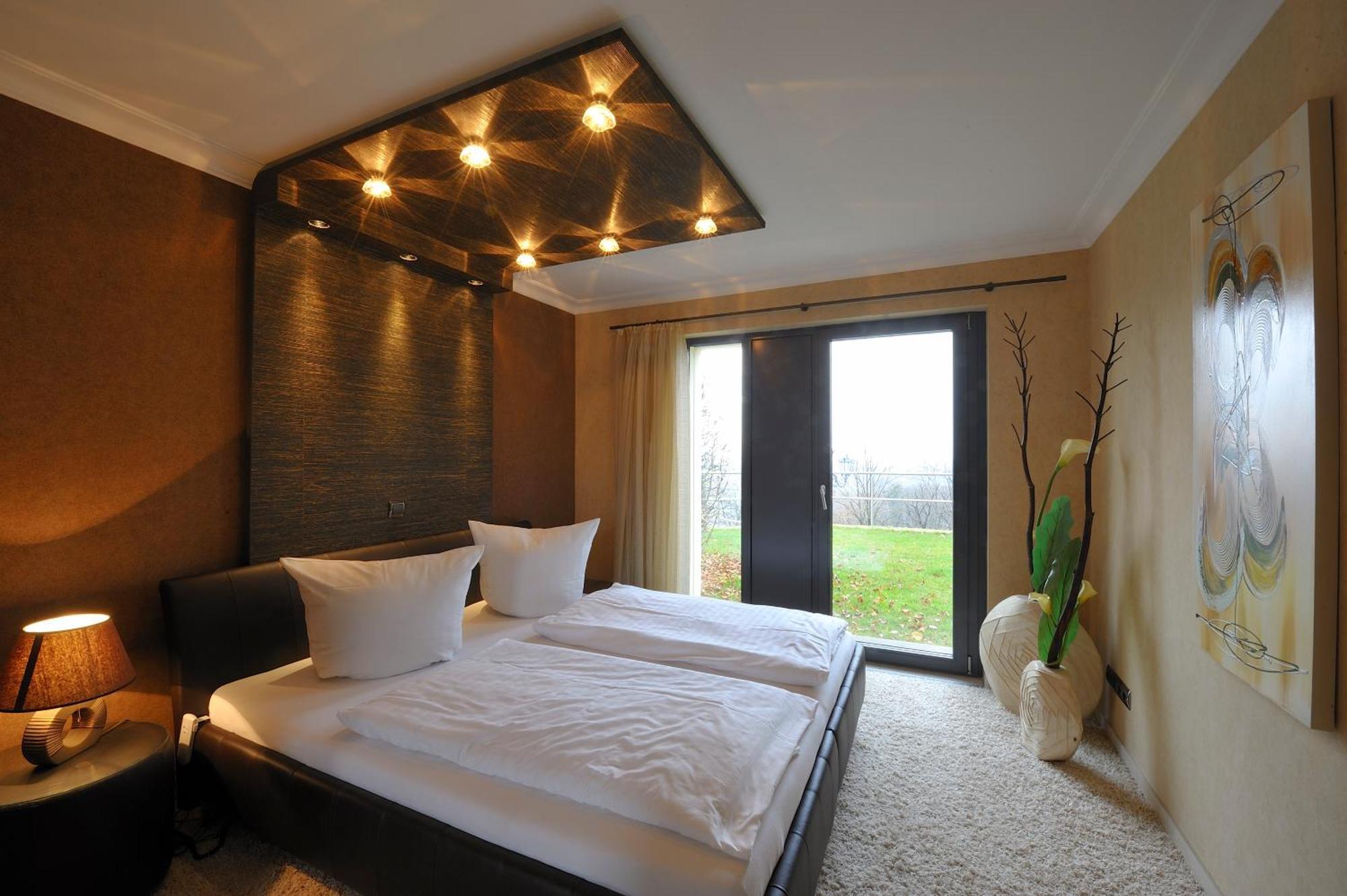 Villa Via Lapis - Panoramablick Ueber Dresden - Garten - Pool - Sauna - Luxus Bilik gambar